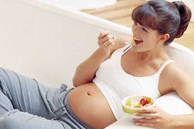 孕早期遭遇卵巢囊肿，专家给出应对指南！